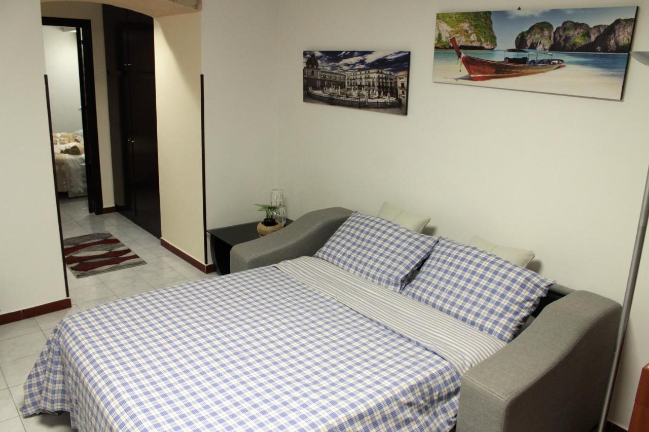 Albergaira Holiday House - Casa Vacanze 巴勒莫 外观 照片